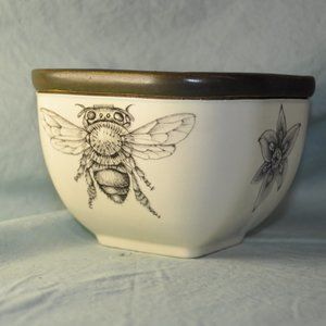 20 oz RARE Laura Zindel square honey bee bumblebee bowl (w1433)